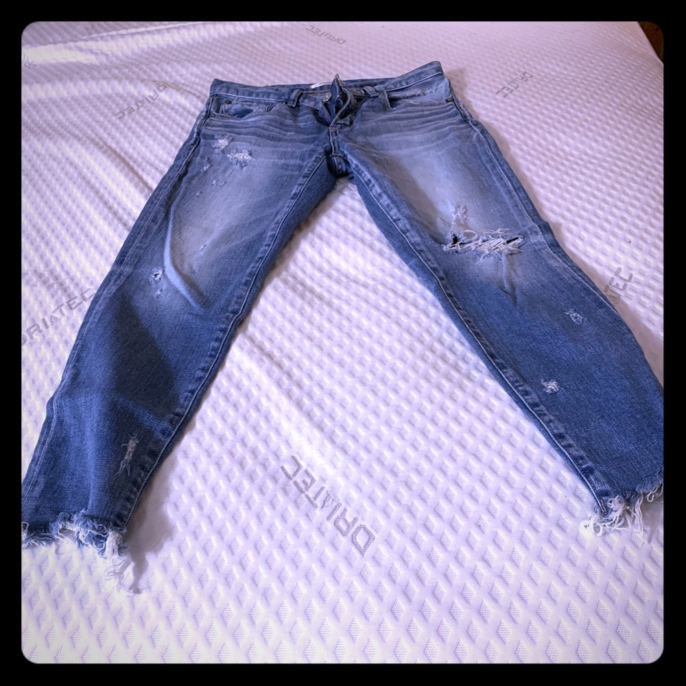 Size 26 moussy vintage jeans, new without tags